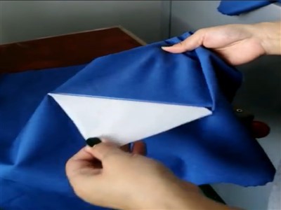 Ellenálló magas hőmérséklet 180 º C melegen olvadó ragasztófólia a poliészter szövet laminálásához